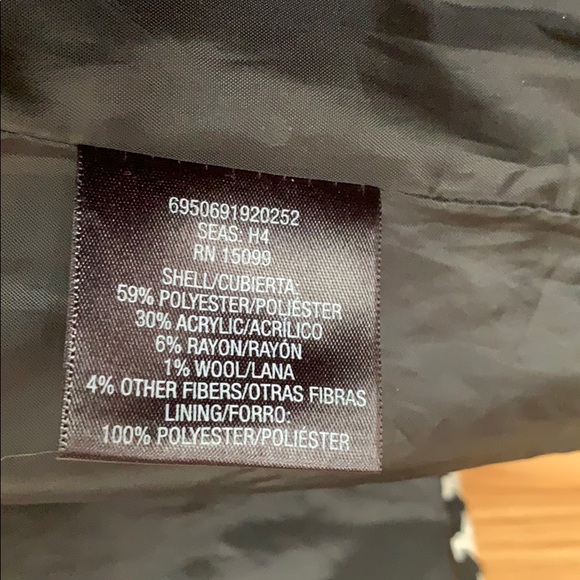 Houndstooth coat - Picture 2 of 4